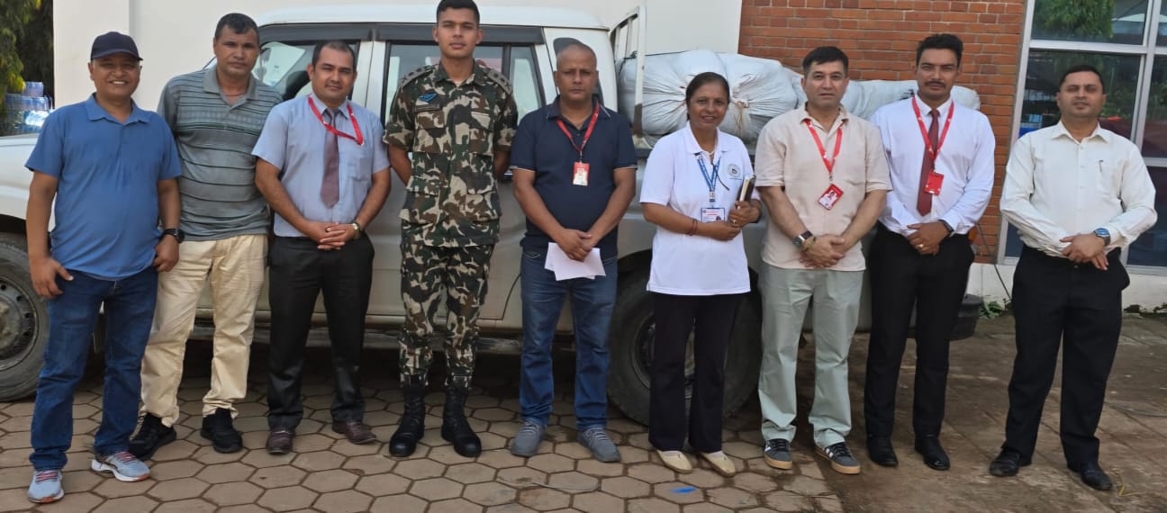 प्रभु बैंकद्धारा रसुवा बाढीपीडितका लागि प्रत्यक्ष राहत सामग्री वितरण