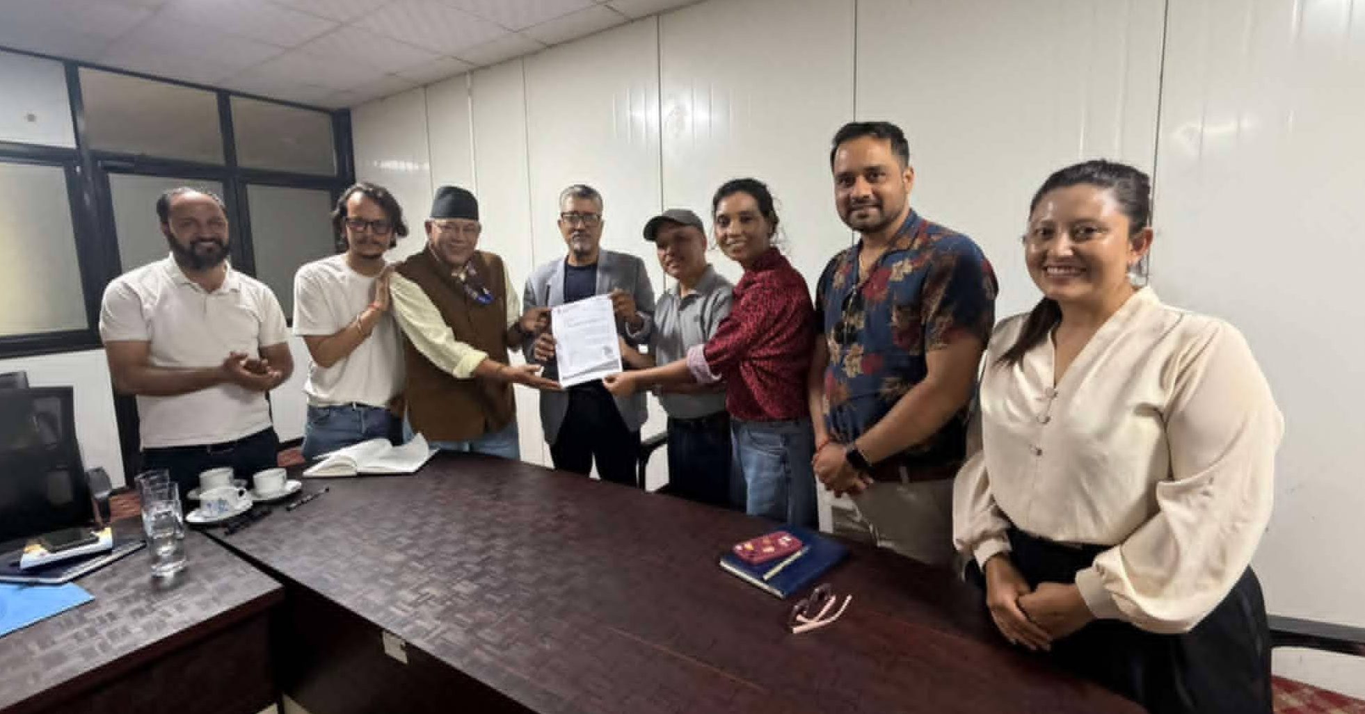 नाट्यकर्मीको पेशागत अधिकारदेखि मोफसलको रंगमञ्चसम्म, प्रज्ञा प्रतिष्ठानसँग सहकार्य माग